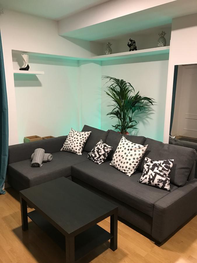 Atico Puerta De Europa Apartment Madrid Exterior photo