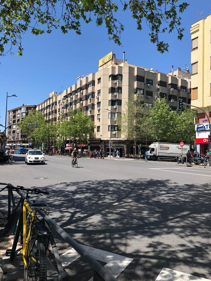 Atico Puerta De Europa Apartment Madrid Exterior photo